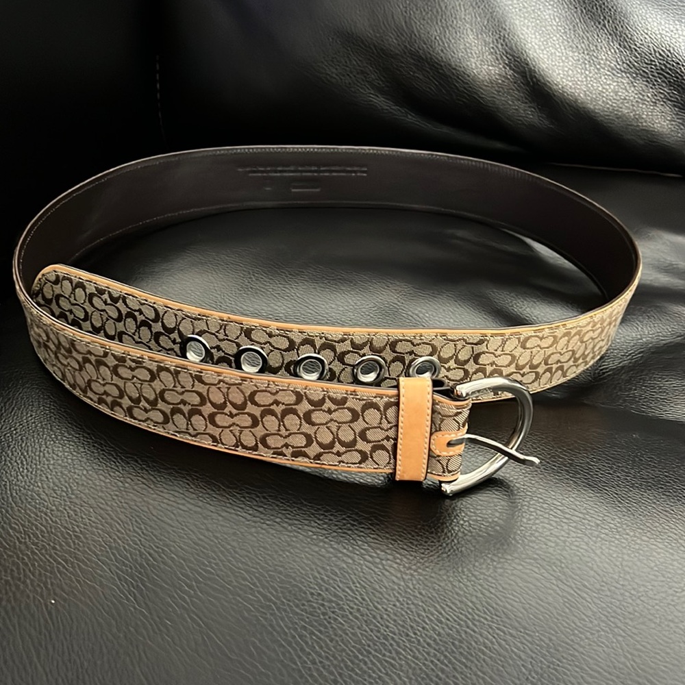 Authentic Coach Men’s Belt - large